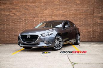 MAZDA-3-HOCKENHEIM-HYPER-BLACK